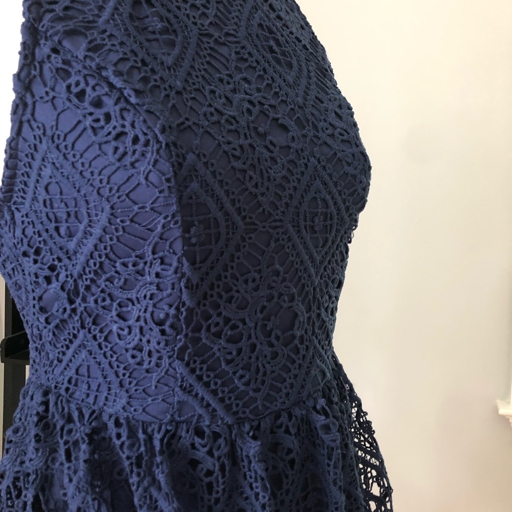 Francesca’s Navy Dress - Picture 3 of 4